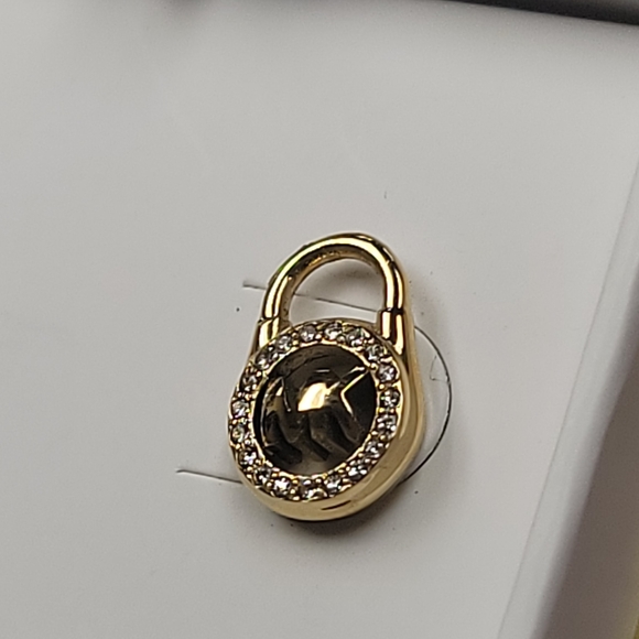 Michael kors stud earrings(sold) - Picture 2 of 6